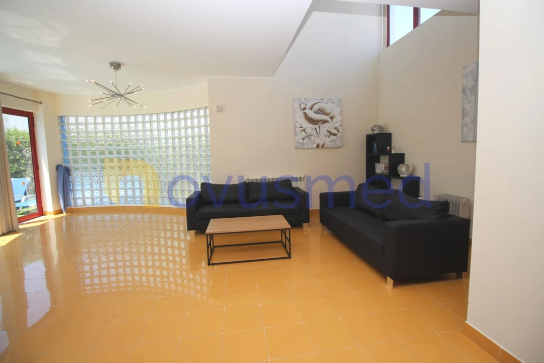 Moradia T3 para Venda em Albufeira e Olhos de Água Foto 41