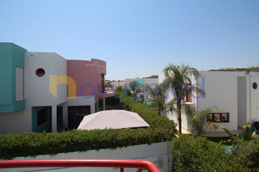 Moradia T3 para Venda em Albufeira e Olhos de Água Foto 52