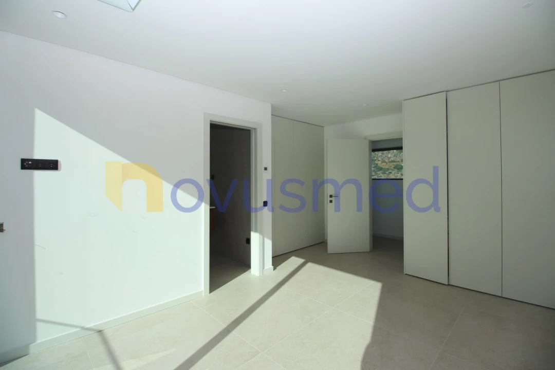 Moradia T4 para Venda em Albufeira e Olhos de Água Foto 26