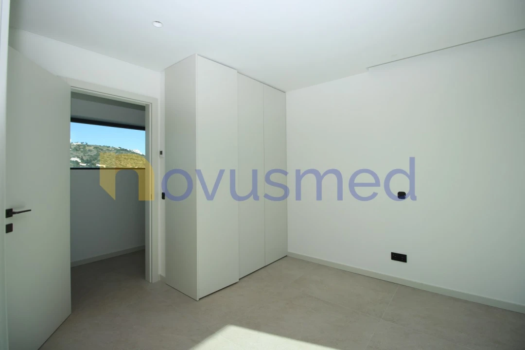 Moradia T4 para Venda em Albufeira e Olhos de Água Foto 31