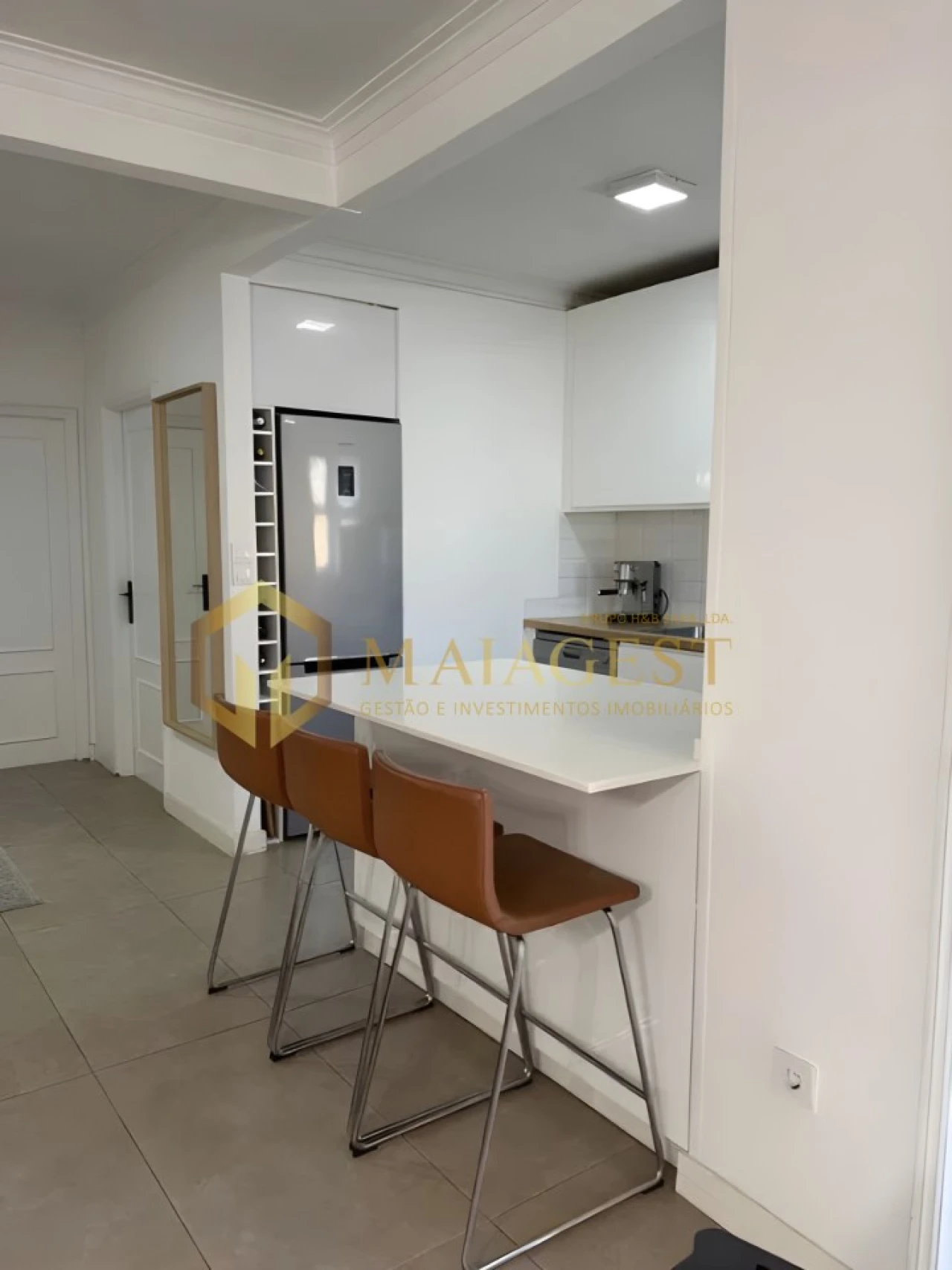 Apartamento T3 para Arrendamento em Oliveira do Douro Foto 4