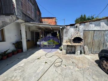 Moradia para Venda em Grijó e Sermonde