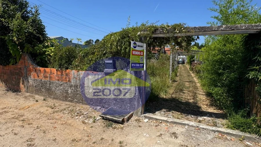 Moradia T3 para Venda em Grijó e Sermonde