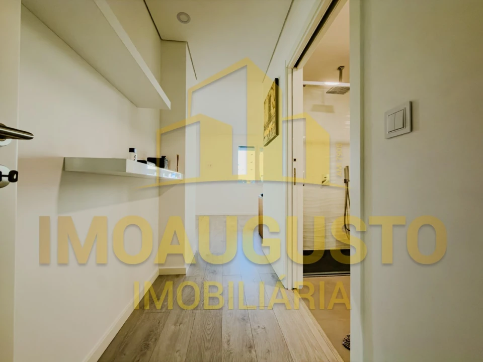 Apartamento T2 para Venda em Guarda Foto 11
