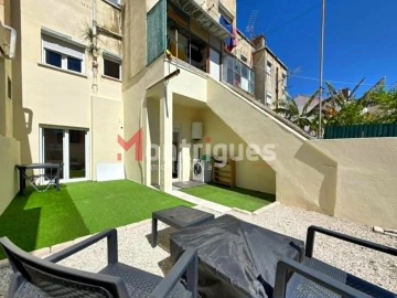 Apartamento T1 para Venda em Camarate, Unhos e Apelação