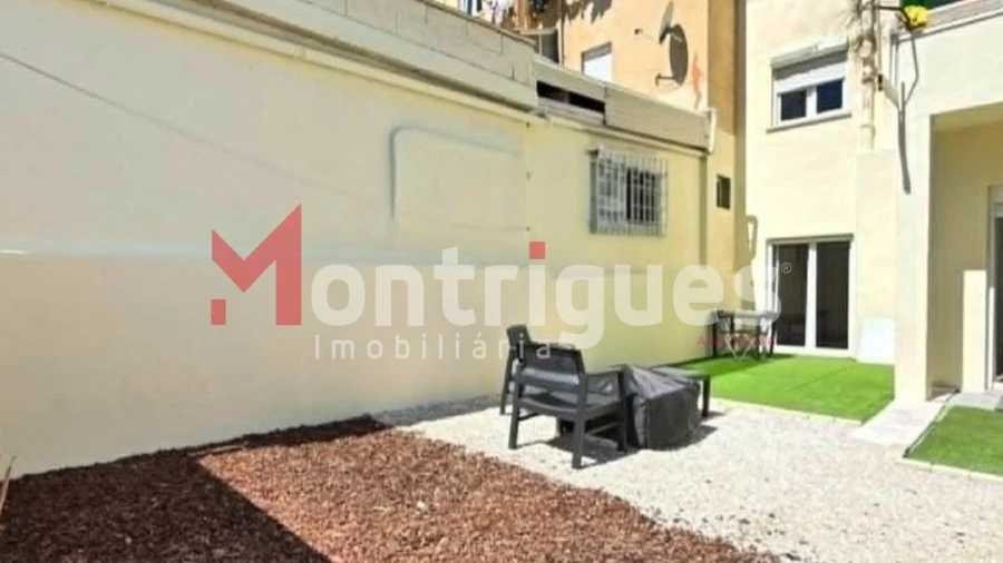 Apartamento T1 para Venda em Camarate, Unhos e Apelação