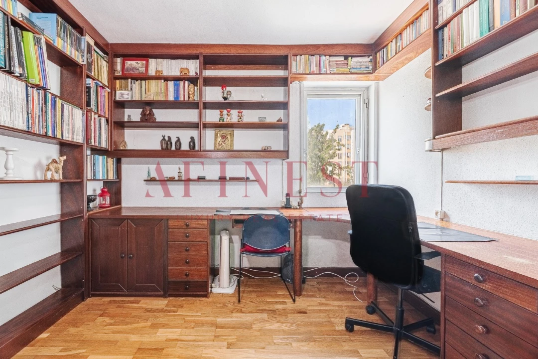 Apartamento T3 para Arrendamento em Lumiar Foto 36