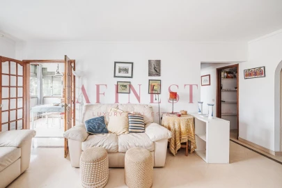 Apartamento T3 para Arrendamento em Lumiar
