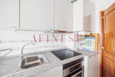 Apartamento T3 para Arrendamento em Lumiar