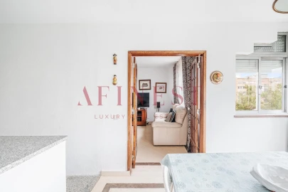 Apartamento T3 para Arrendamento em Lumiar