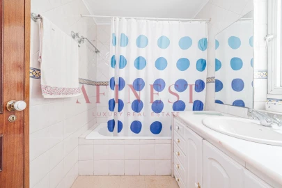 Apartamento T3 para Arrendamento em Lumiar