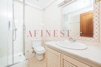 Apartamento T3 para Arrendamento em Lumiar