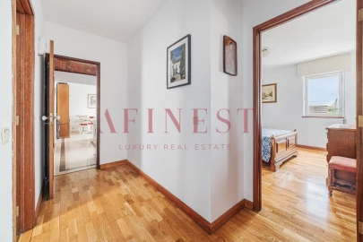 Apartamento T3 para Arrendamento em Lumiar