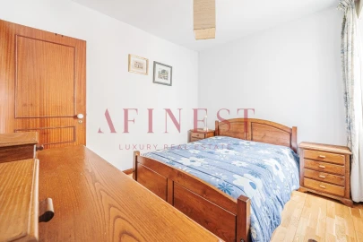 Apartamento T3 para Arrendamento em Lumiar