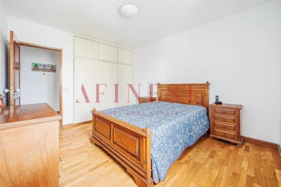 Apartamento T3 para Arrendamento em Lumiar