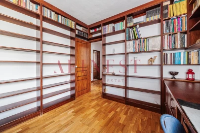 Apartamento T3 para Arrendamento em Lumiar