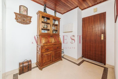Apartamento T3 para Arrendamento em Lumiar