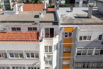 Apartamento T1 para Arrendamento em Campo de Ourique