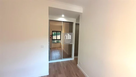 Apartamento T3 para Venda em Laranjeiro e Feijó