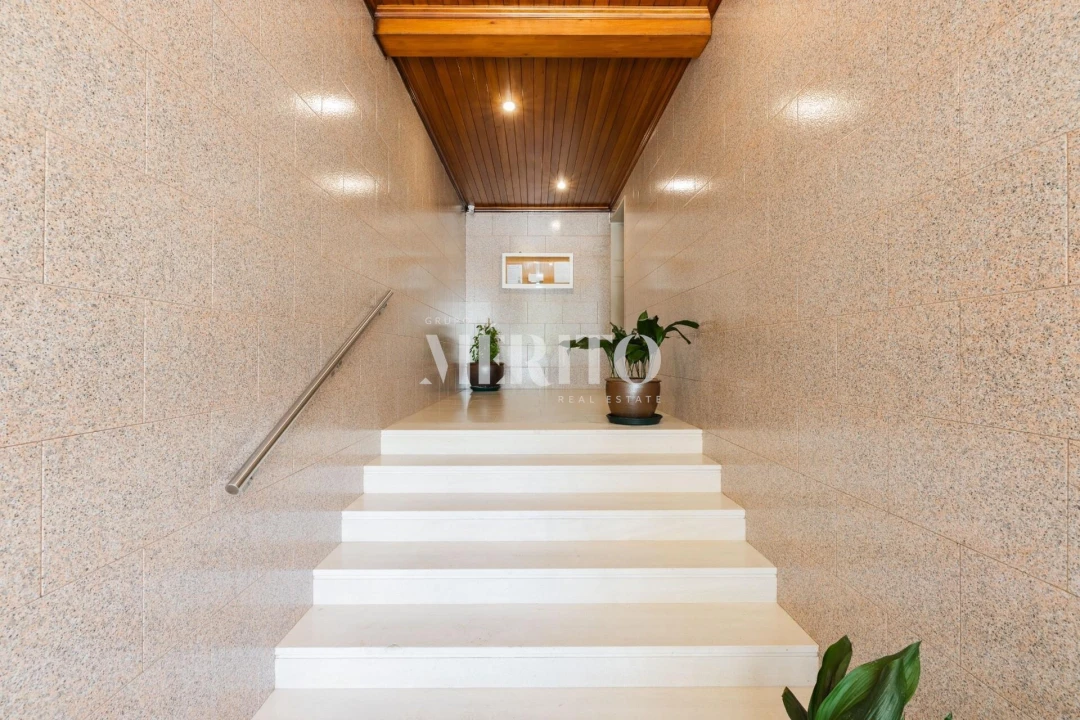 Apartamento T2 para Venda em Braga (São José de São Lázaro e São João do Souto) Foto 1