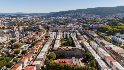 Apartamento T2 para Venda em Braga (São José de São Lázaro e São João do Souto)