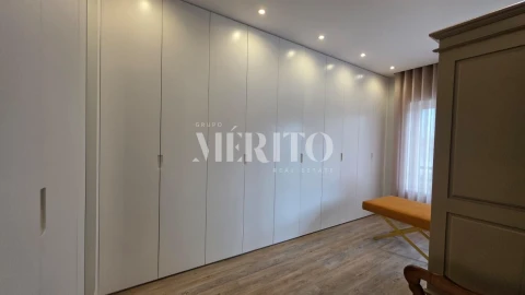 Apartamento T2 para Venda em Braga (São José de São Lázaro e São João do Souto)
