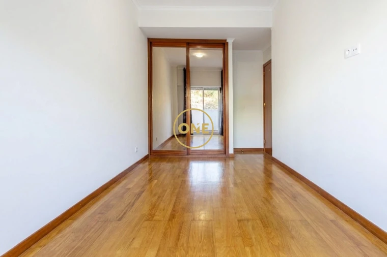 Apartamento T2 para Venda em Laranjeiro e Feijó Foto 14