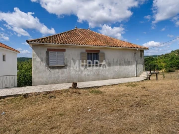 Moradia T2 para Venda em Sanfins