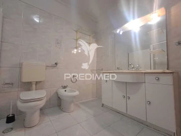 Apartamento T2 para Venda em Algueirão-Mem Martins
