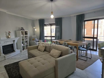 Apartamento T3 para Venda em Aguas Santas