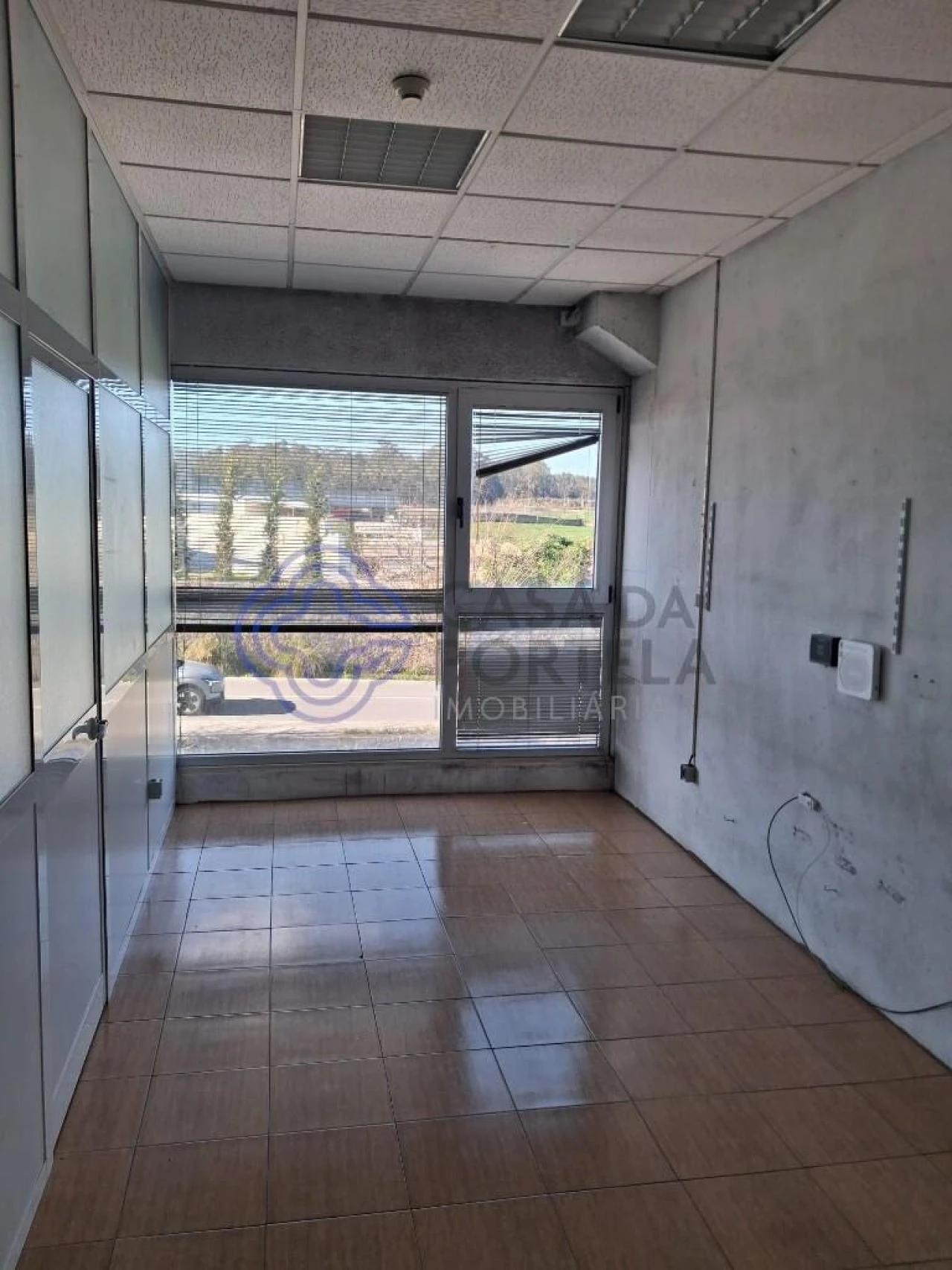 Armazém para Venda em Touguinha e Touguinhó Foto 9