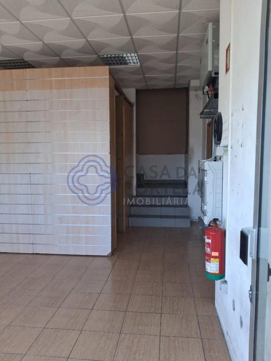 Armazém para Venda em Touguinha e Touguinhó Foto 20