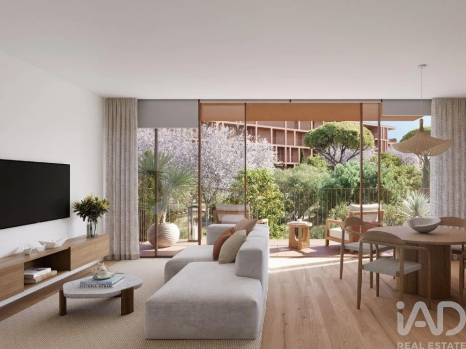 Apartamento T2 para Venda em Quarteira Foto 4