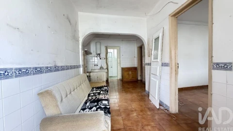 Moradia T3 para Venda em São Miguel do Rio Torto e Rossio Ao Sul do Tejo