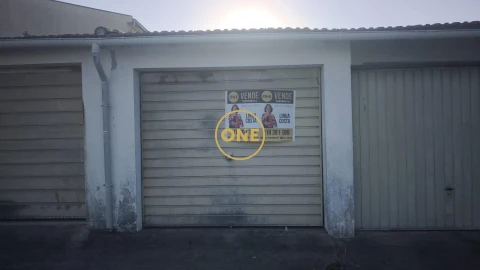 Garagem para Venda em Aver-O-Mar, Amorim e Terroso