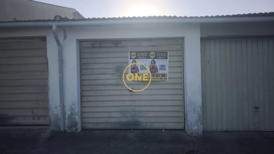 Garagem para Venda em Aver-O-Mar, Amorim e Terroso Foto 3