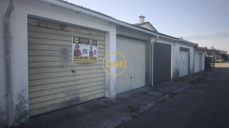 Garagem para Venda em Aver-O-Mar, Amorim e Terroso Foto 9
