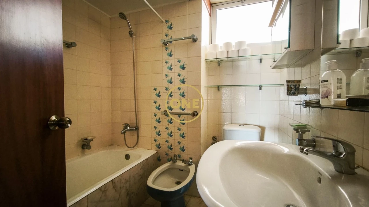 Apartamento T1 para Venda em São Martinho Foto 18
