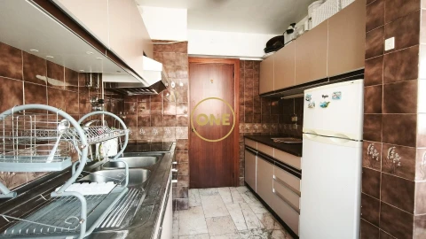 Apartamento T1 para Venda em São Martinho