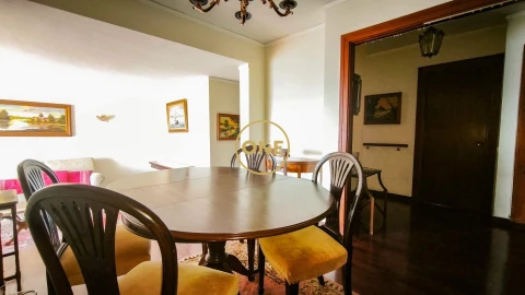 Apartamento T1 para Venda em São Martinho