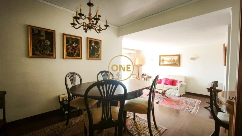 Apartamento T1 para Venda em São Martinho