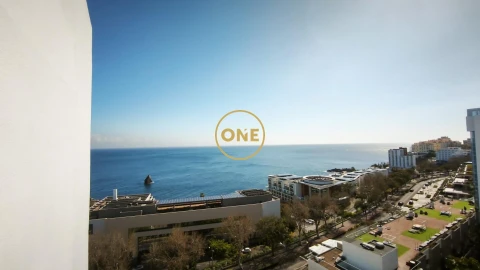 Apartamento T1 para Venda em São Martinho