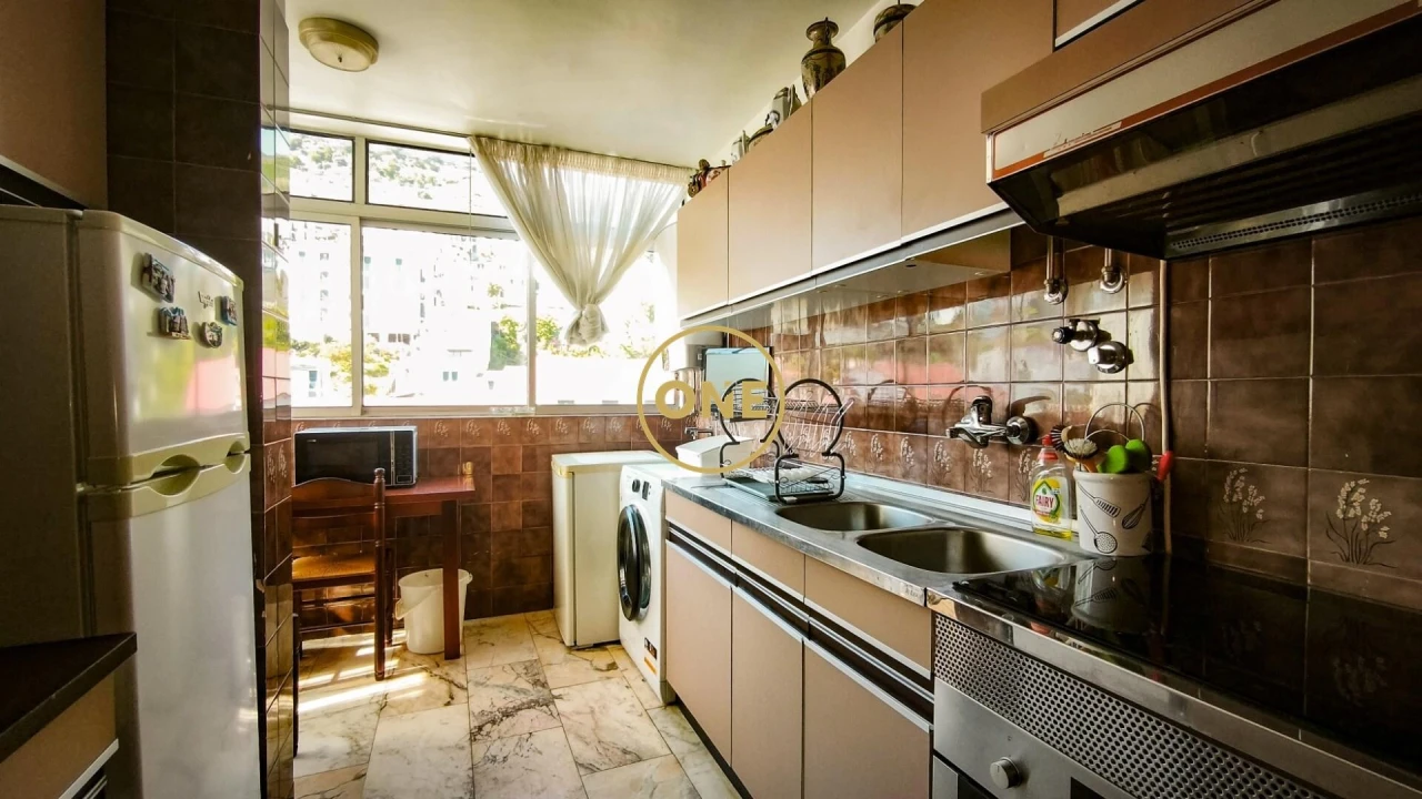 Apartamento T1 para Venda em São Martinho Foto 14