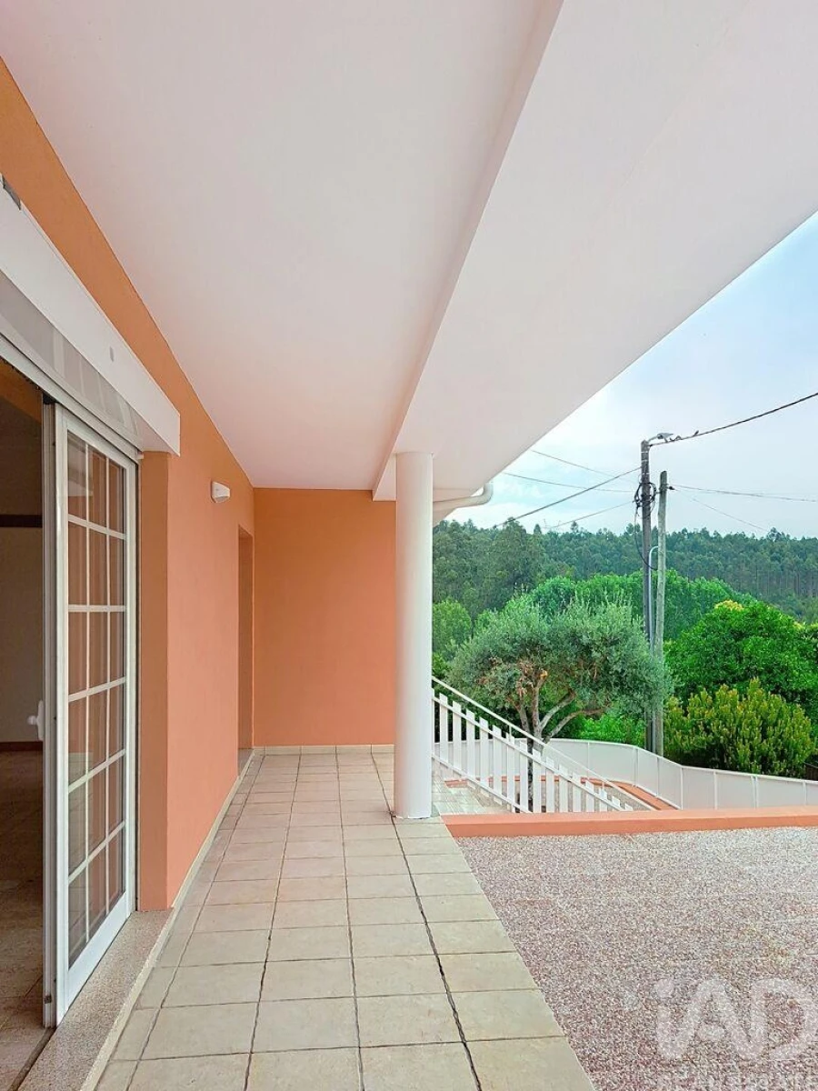 Moradia T4 para Venda em Canedo, Vale e Vila Maior Foto 2