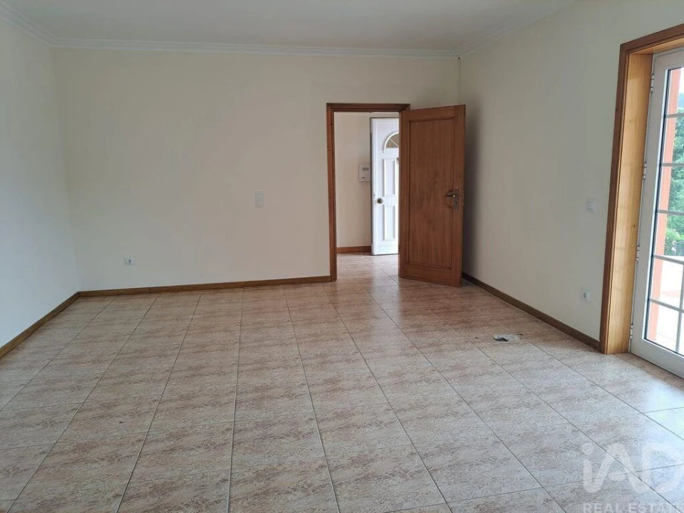 Moradia T4 para Venda em Canedo, Vale e Vila Maior Foto 4