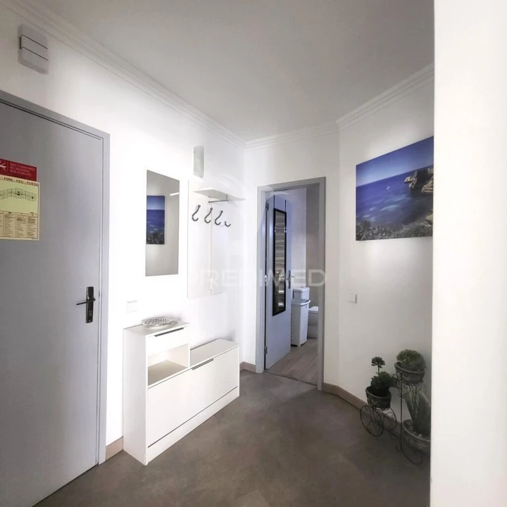 Apartamento T1 para Venda em Portimão Foto 3