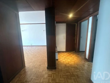 Apartamento T2 para Arrendamento em Areeiro