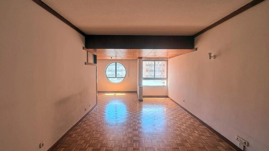 Apartamento T2 para Arrendamento em Areeiro