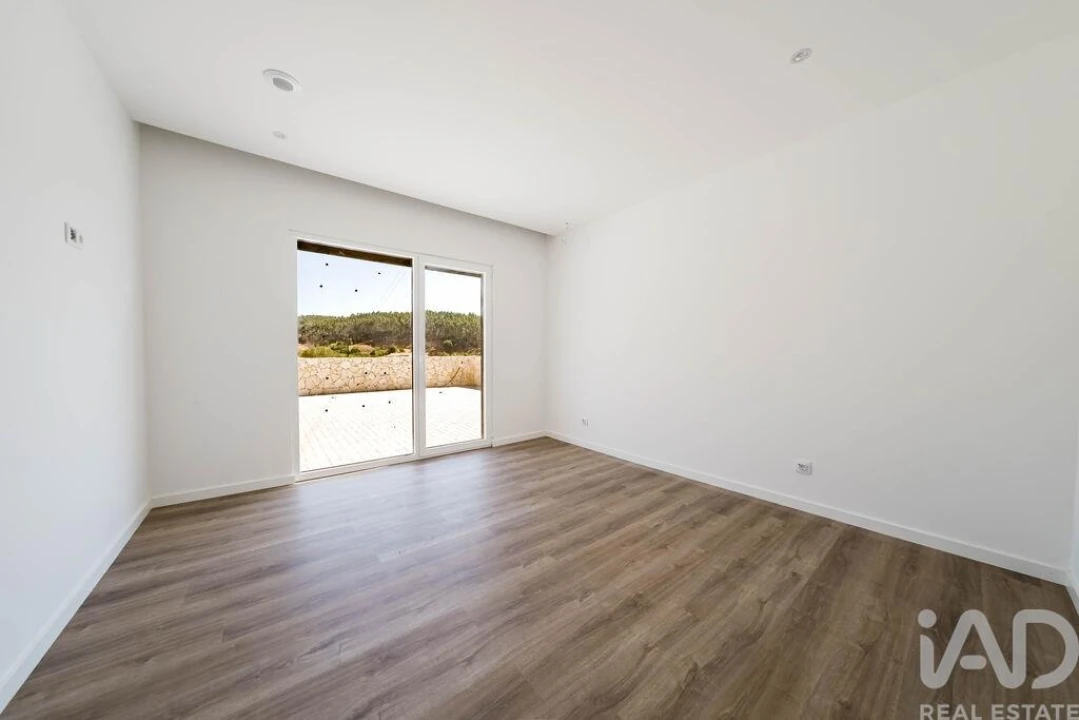 Moradia T3 para Venda em Rio Maior Foto 20