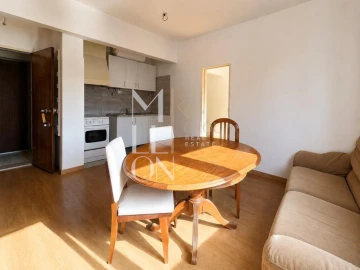 Apartamento T2 para Venda em Alfragide